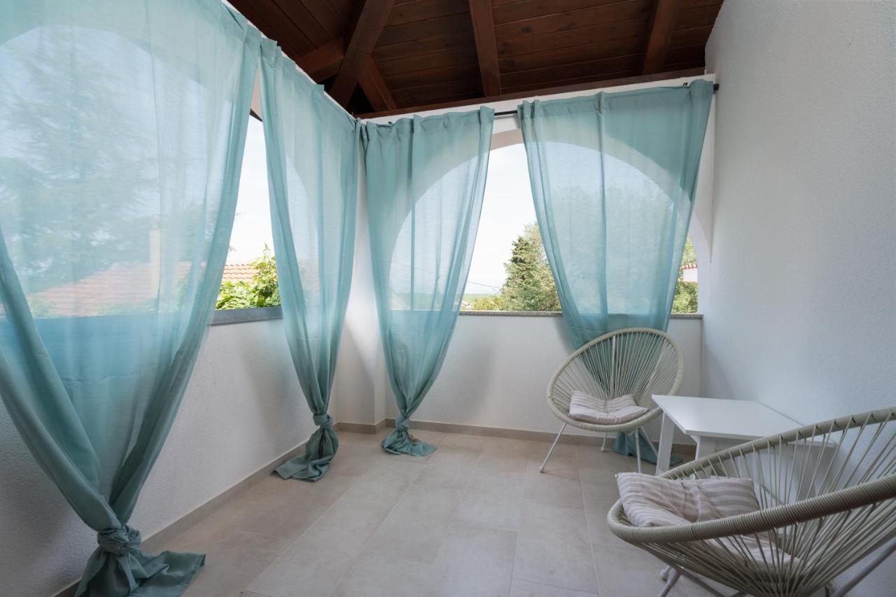 Stone Lady Holiday Home With Pool&Hot Tub,Sauna,Bbq,Garden Rasopasno Exterior foto