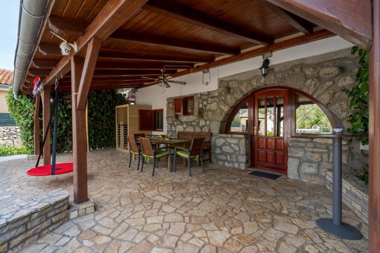 Stone Lady Holiday Home With Pool&Hot Tub,Sauna,Bbq,Garden Rasopasno Exterior foto